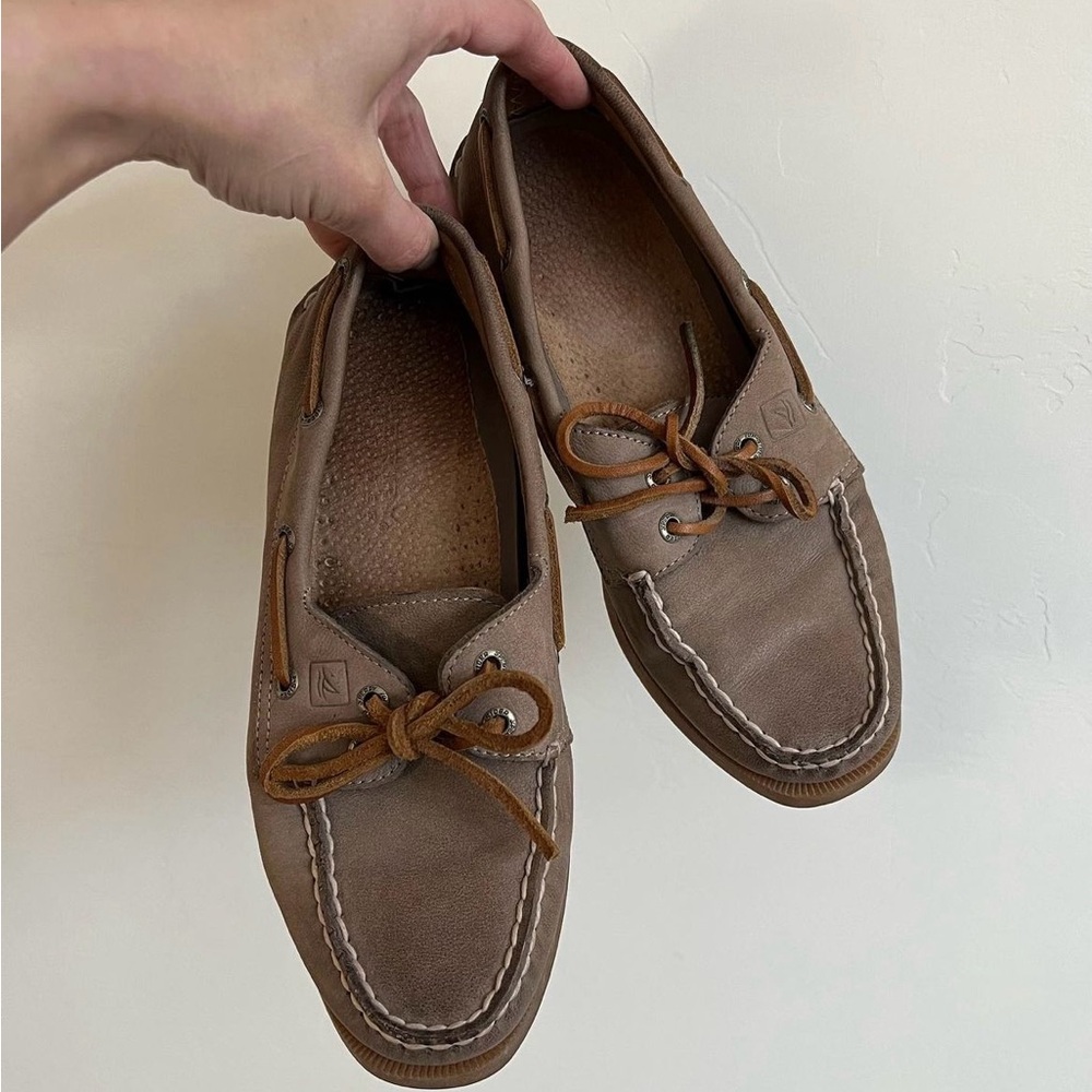 Sperry shoes